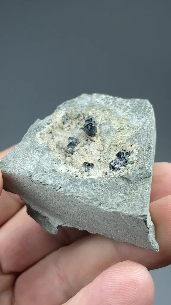 Libethenite - image 2