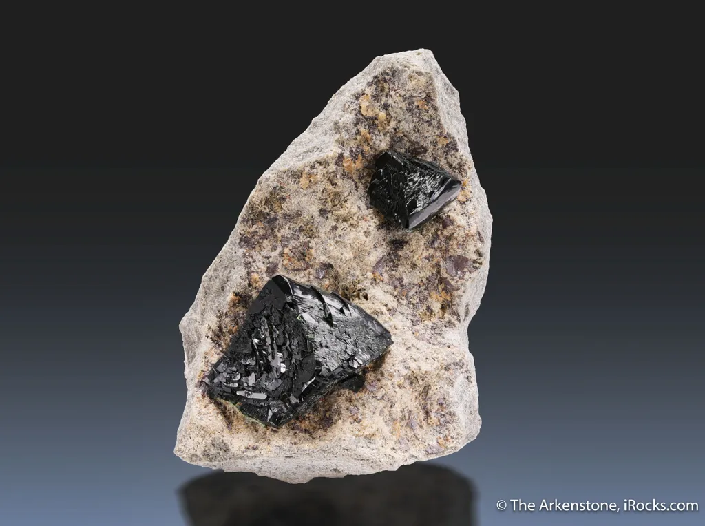Libethenite image