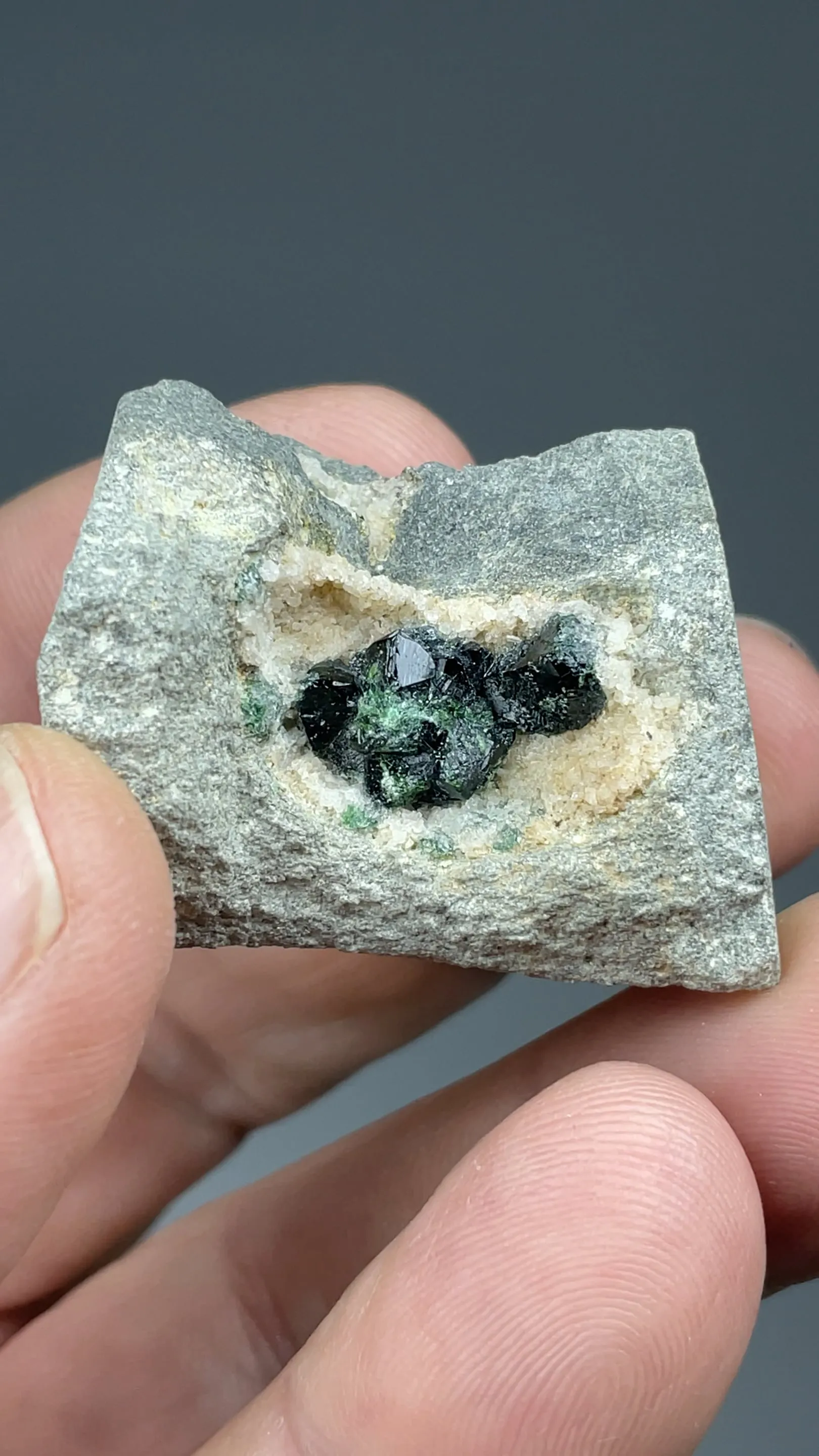 Libethenite - image 2