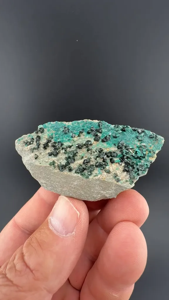 Libethenite image