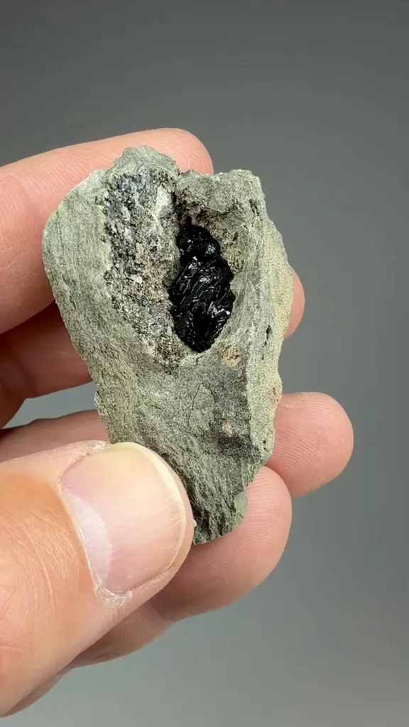 Libethenite - image 2