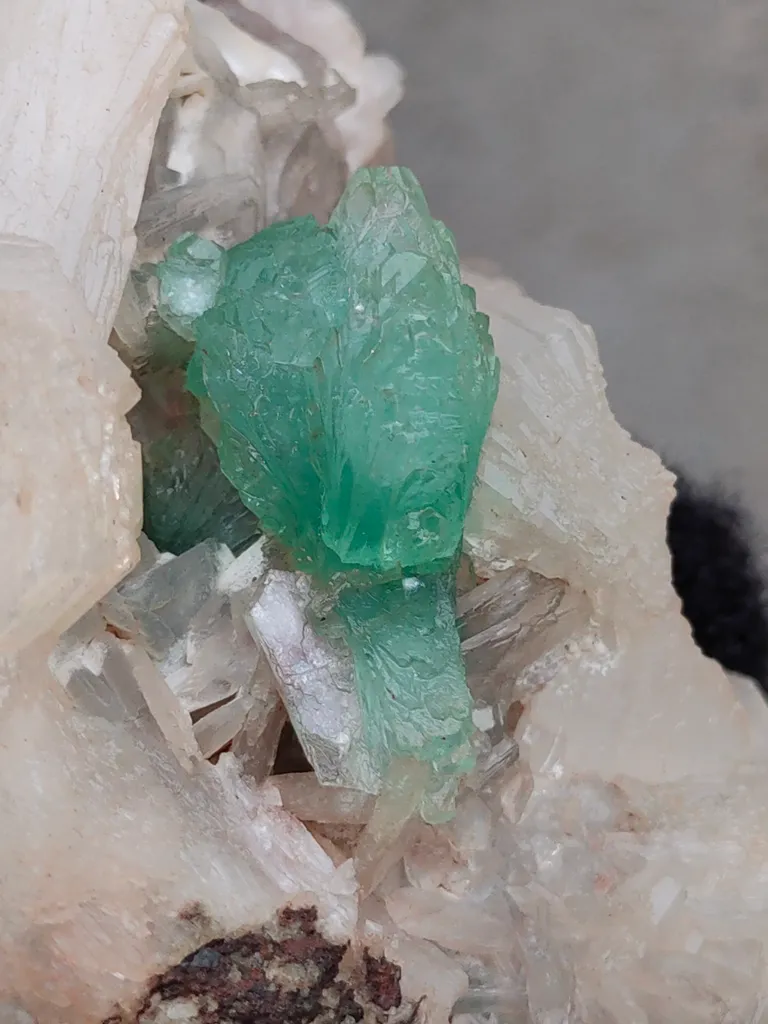 Light Green Apophyllite Flower with Stilbite. From India - image 5