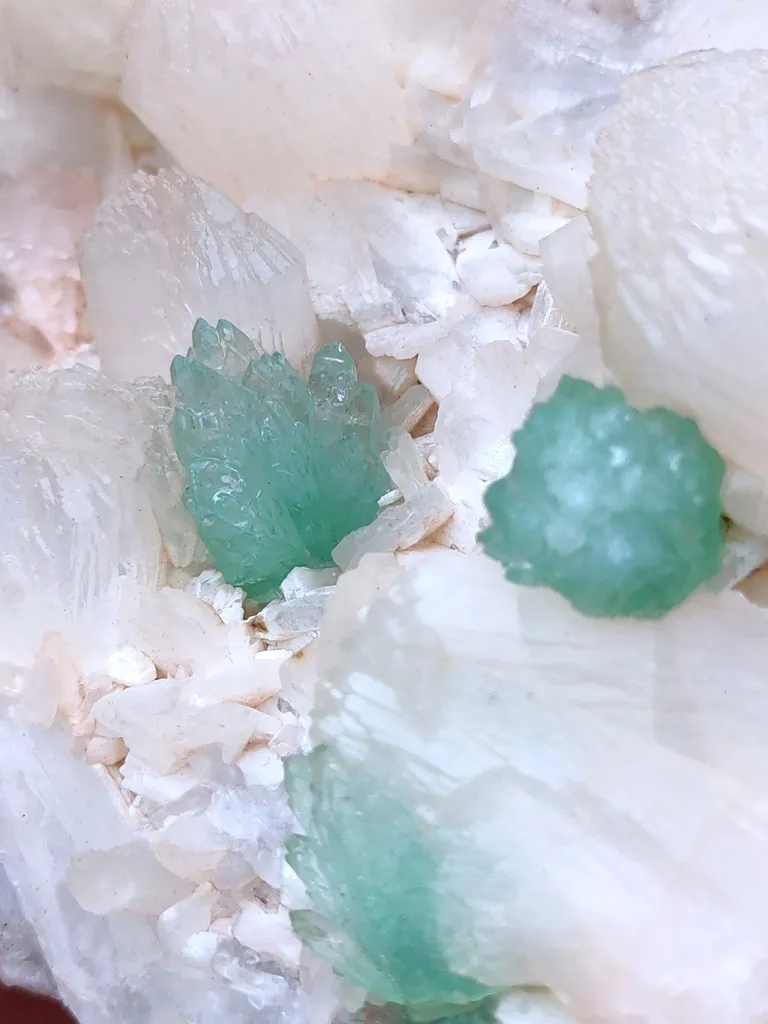 Light Green Apophyllite Flower with Stilbite Natural mineral specimen - image 3