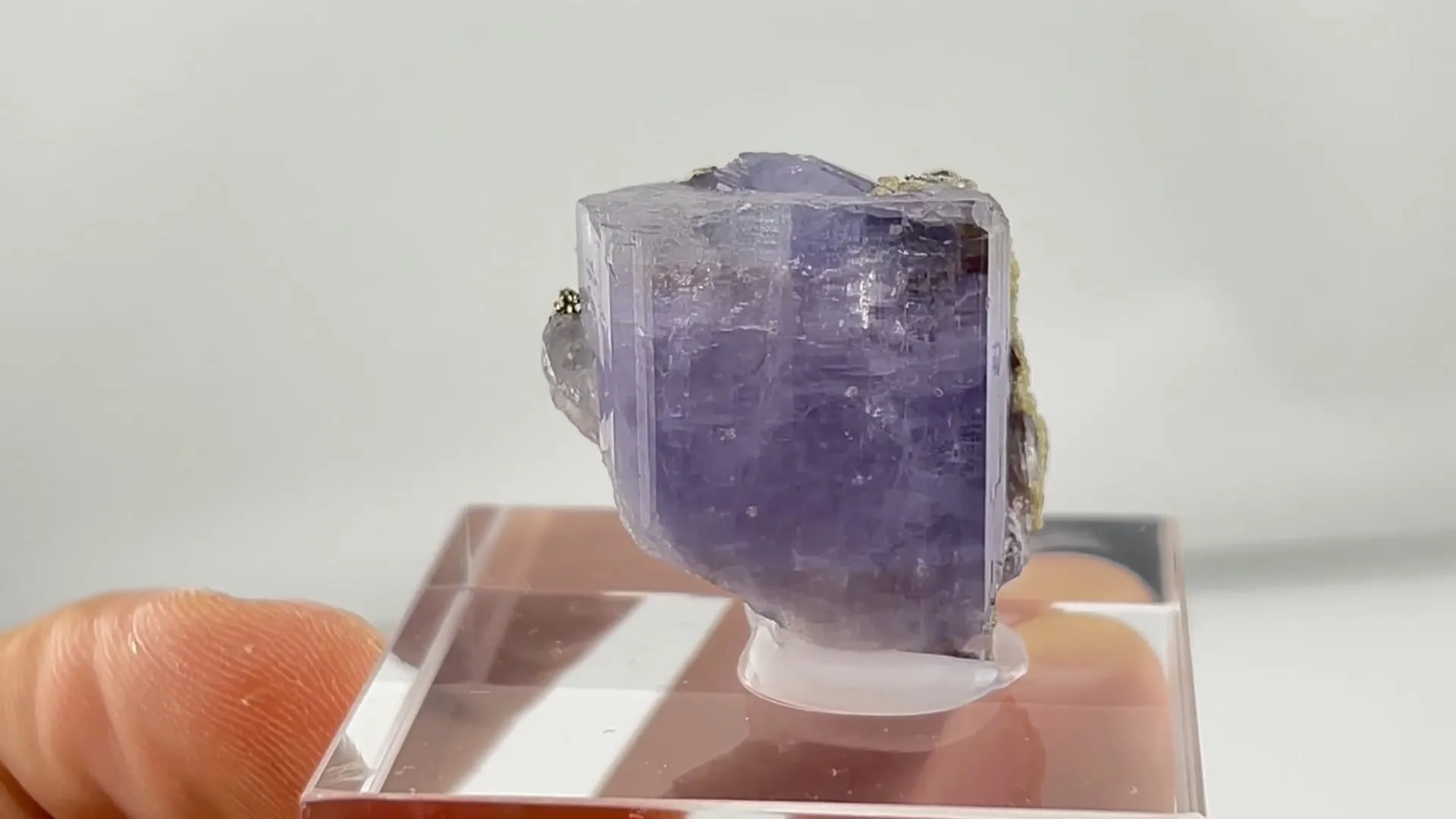 Lilac Fluorapatite wit Pyrite - image 5