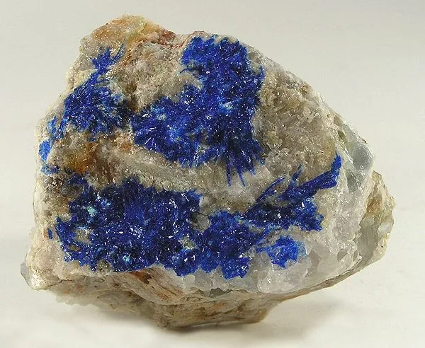 Linarite - image 1