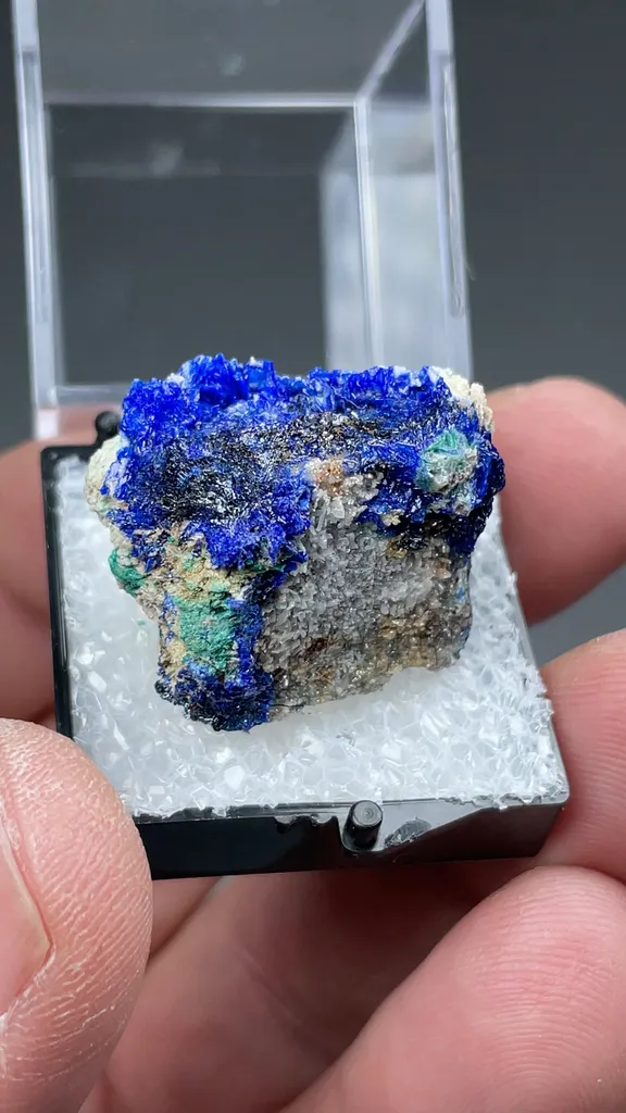 Linarite on Cerussite/Anglesite replacing Galena - image 2