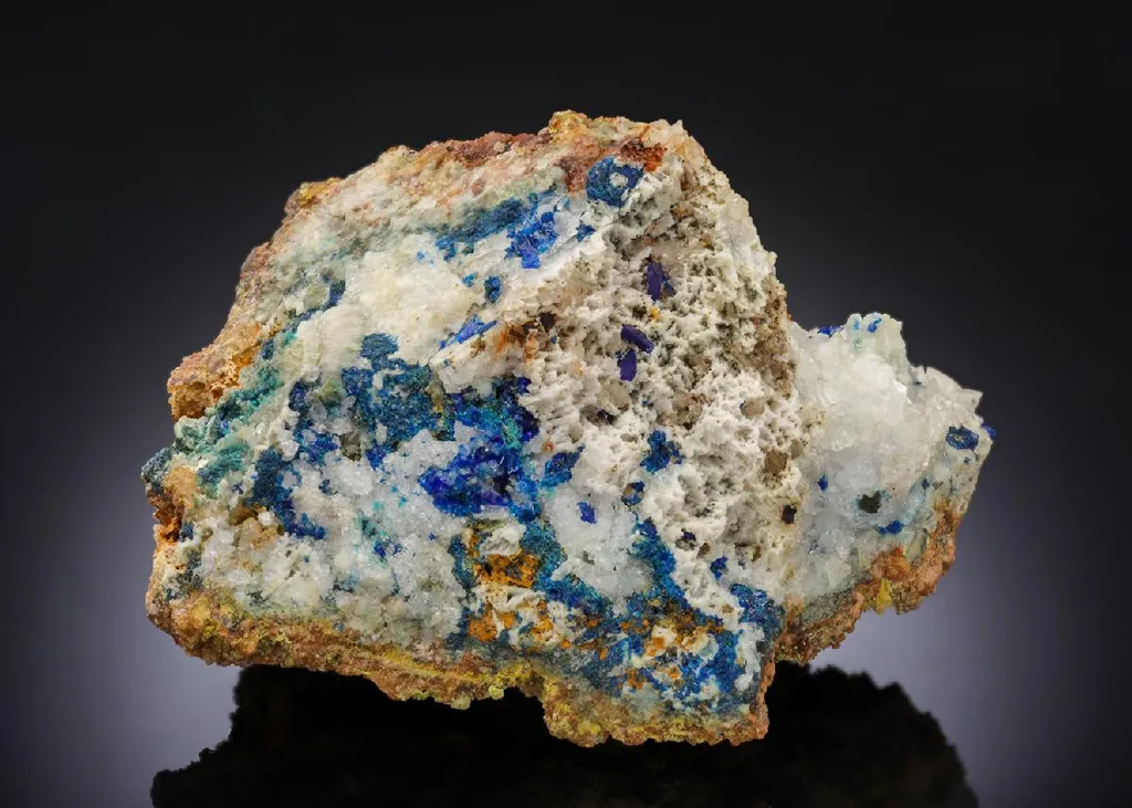Linarite with Leadhillite and Caledonite image