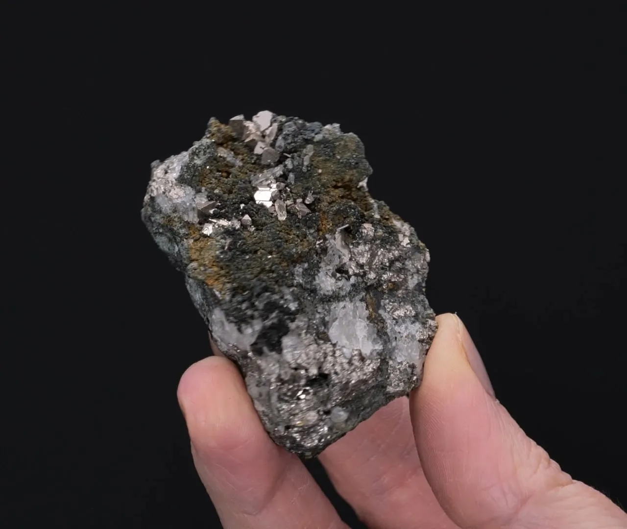 Linnaeite with Chalcopyrite - image 2