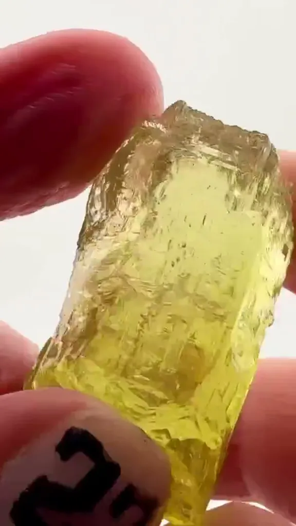 Liquid Gold in crystal form - image 4