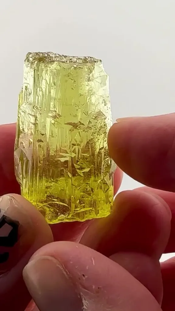 Liquid Gold in crystal form image