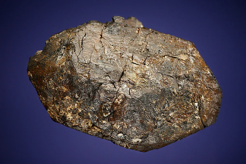 Lithiophilite (repaired) - image 3