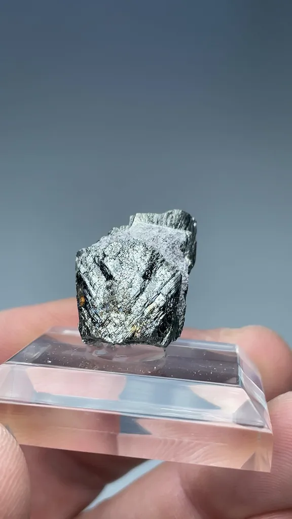 Lollingite with Chrysotile - image 2