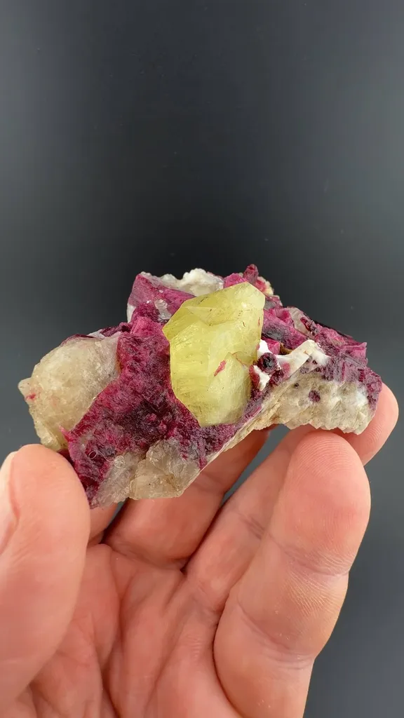Londonite with Elbaite image