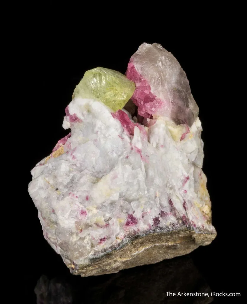 Londonite with Liddicoatite - image 3