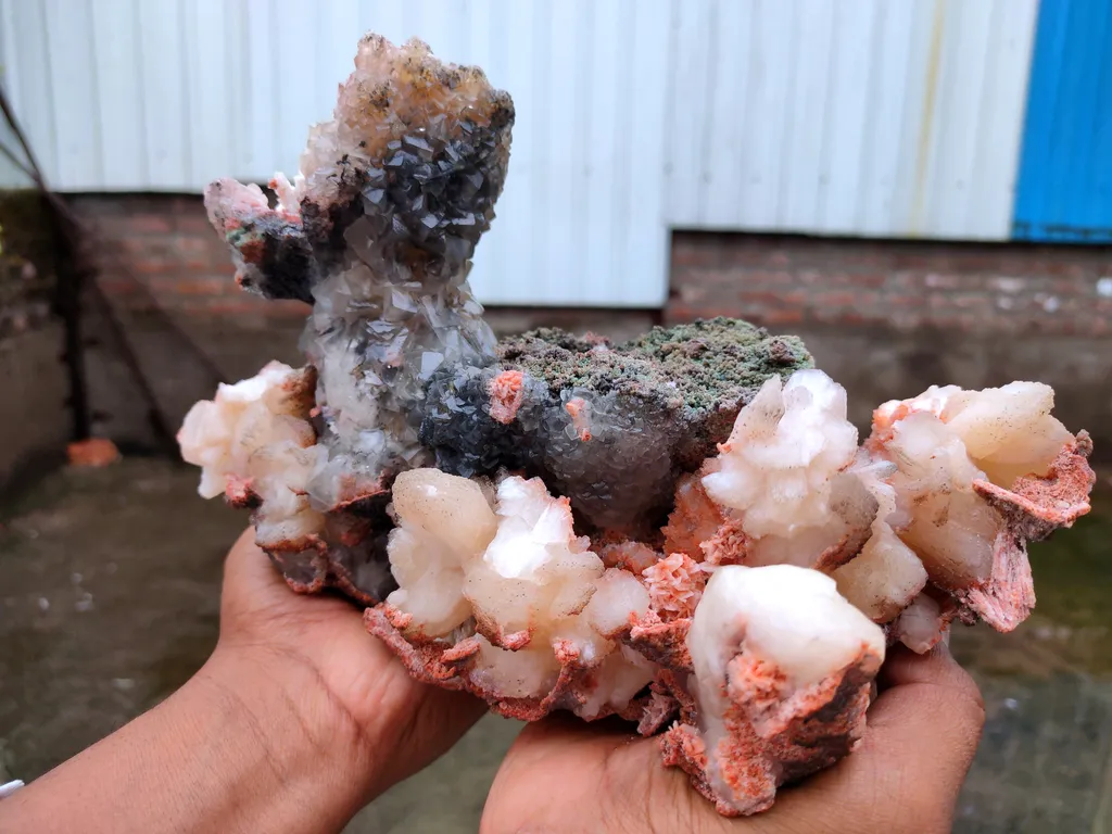 Look like Duck. Black Calcite with Orange Stilbite and Scolecite. Natural mineral Specimen - image 7