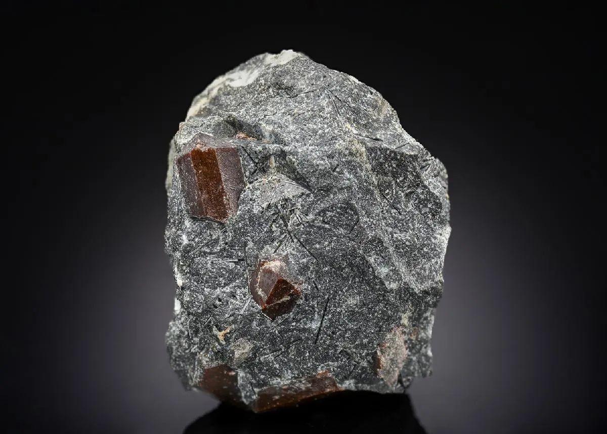 Lorenzenite with Aegirine - image 1