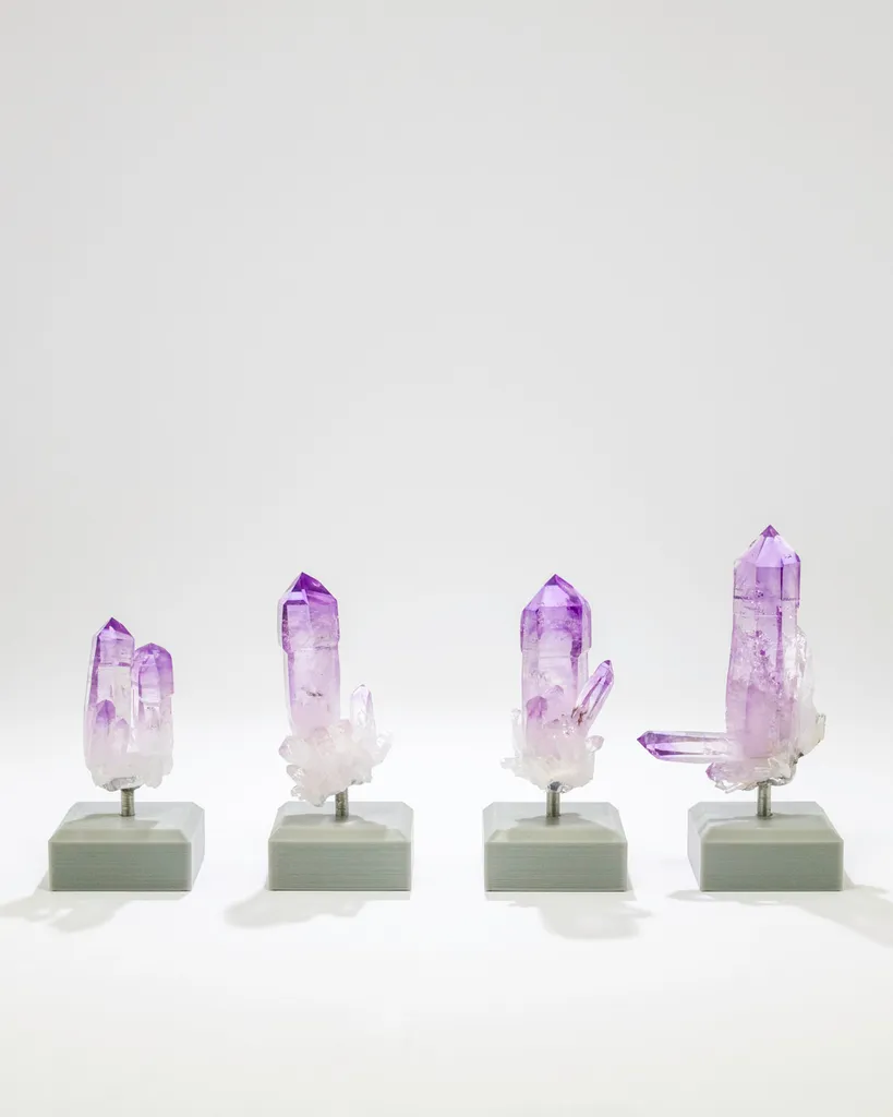 Lot of 4 amethyst scepters from Mexico, Veracruz, Las Vigas de Ramírez Municipality image