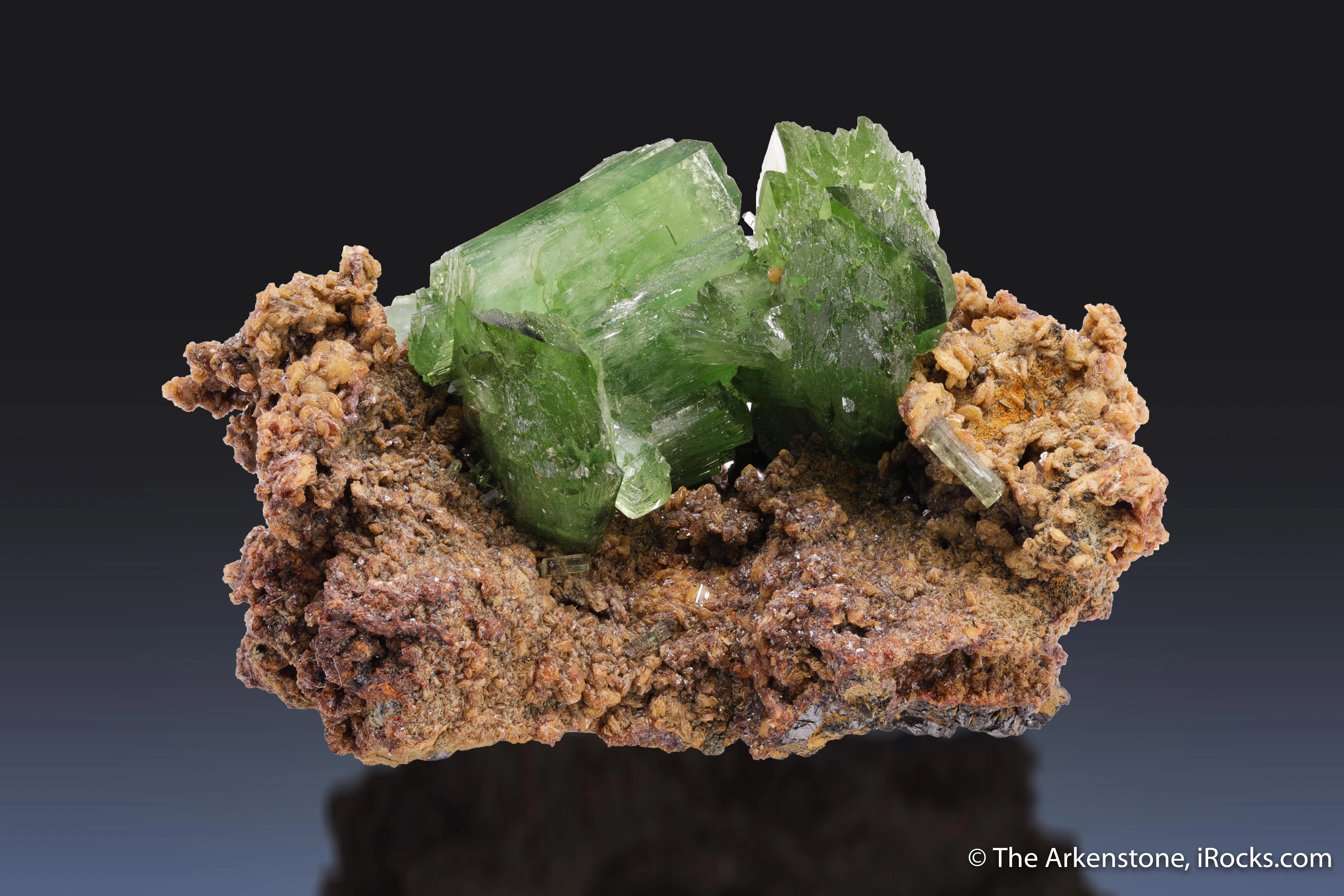 Ludlamite - image 1