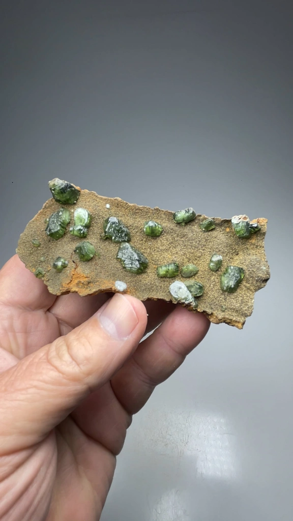 Ludlamite