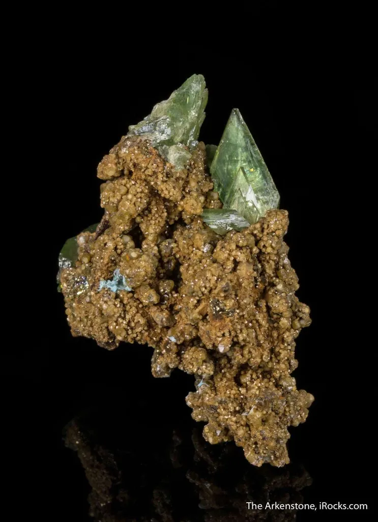Ludlamite on Siderite - image 6