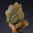 Ludlamite on Siderite - image 1