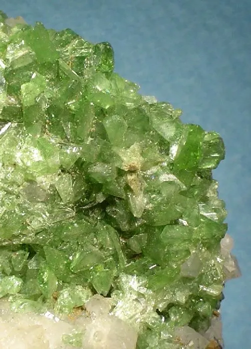 Ludlamite, Quartz - image 2