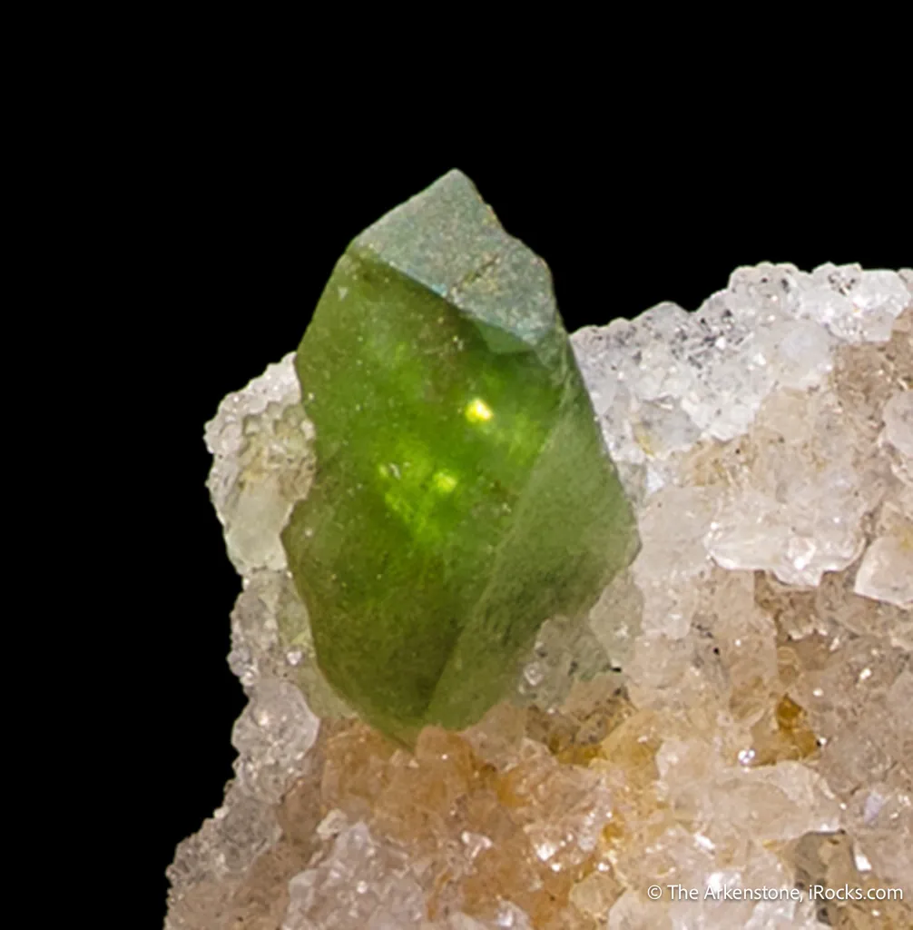 Ludlamite with Quartz and Siderite - image 4