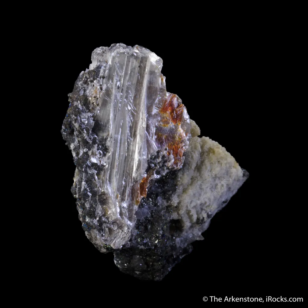 Ludlockite (TL) in Leitite (TL) - image 2