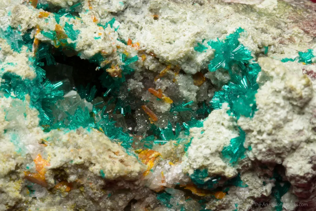 Macquartite (type locality) with Dioptase, and Wulfenite image