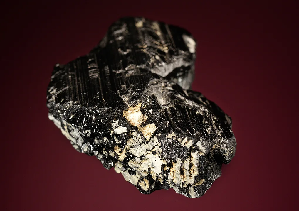 Magnesio-hastingsite - image 5