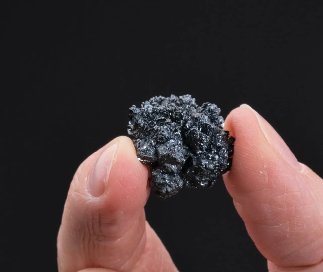 MAGNESIOFERRITE with Hematite - image 2