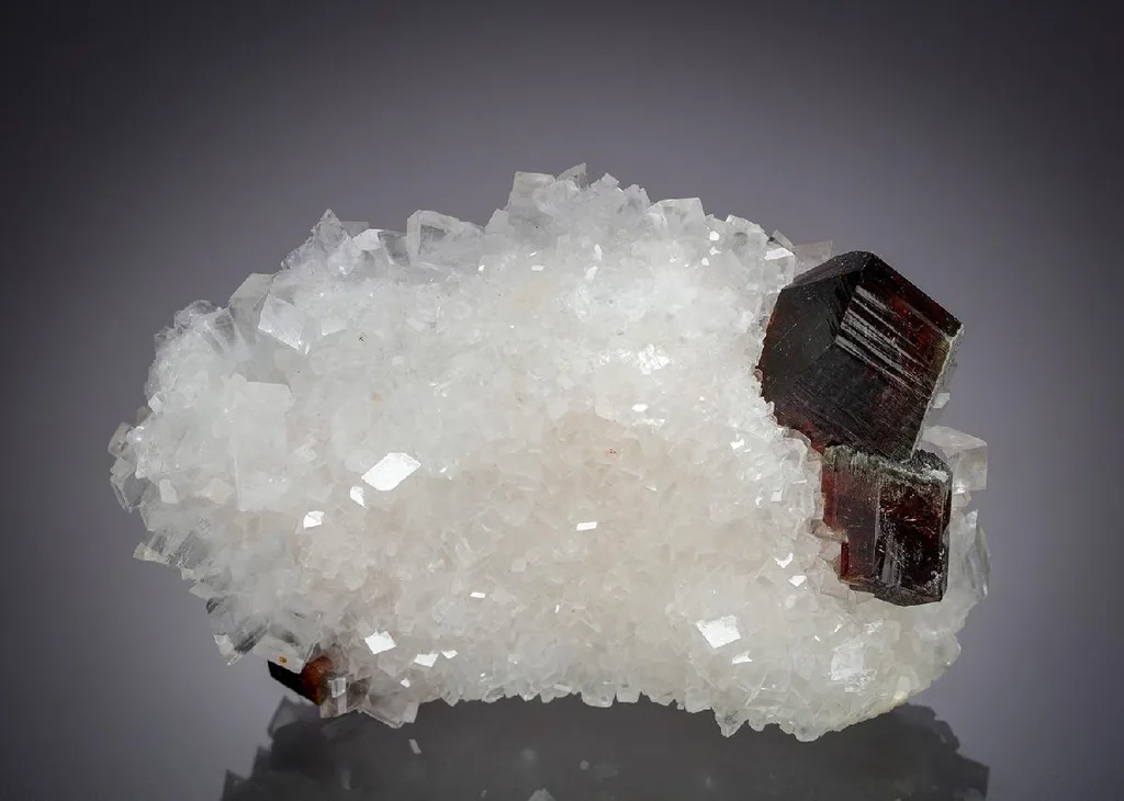 Magnesite image