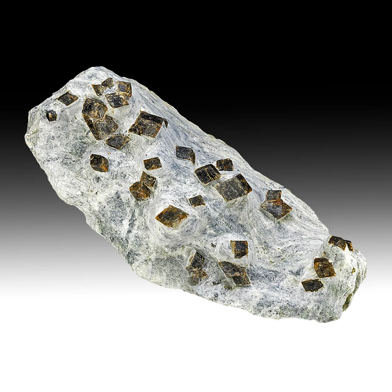 Magnesite - image 1