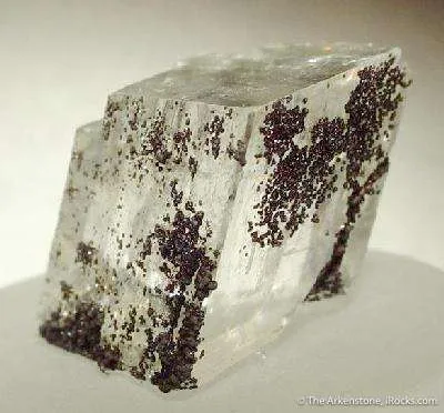 Magnesite - image 3