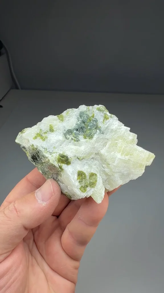 Magnesite from Buskerud, Norway - image 2