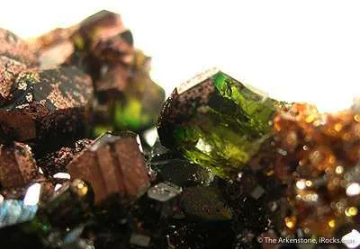 Magnesite on Uvite - image 3