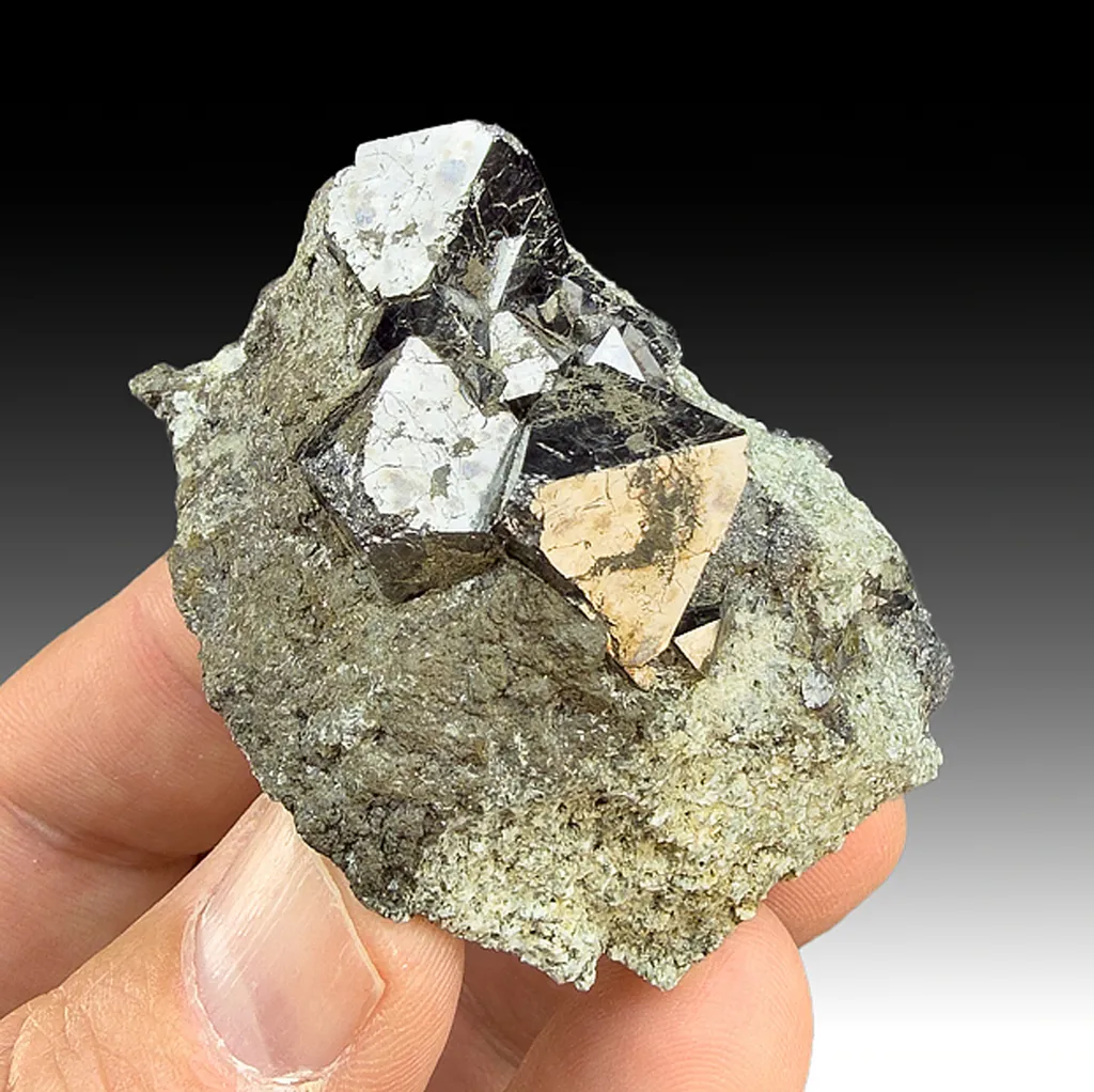 Magnetite image