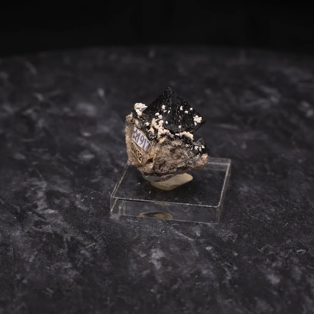 Magnetite - image 2