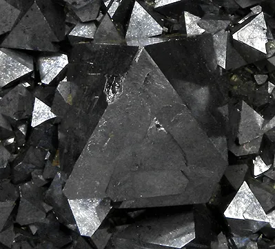 Magnetite - image 2