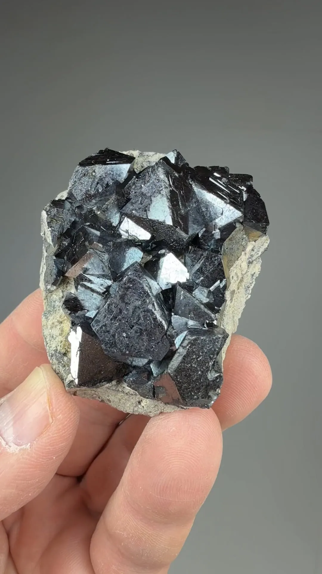 Magnetite - image 2