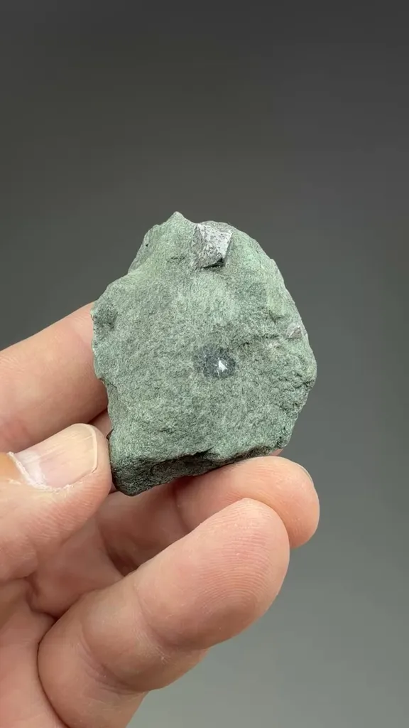 Magnetite - image 2