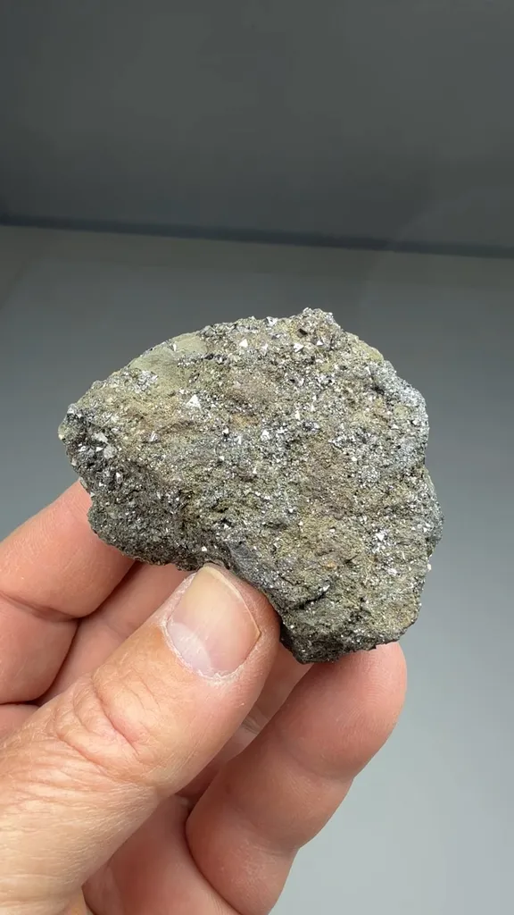 Magnetite - image 2