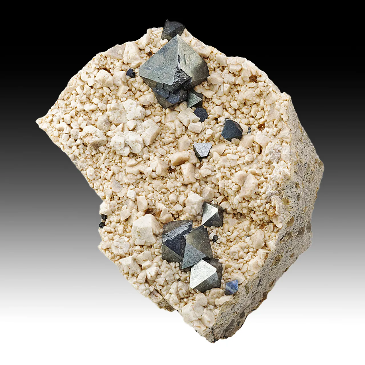 Magnetite - image 1