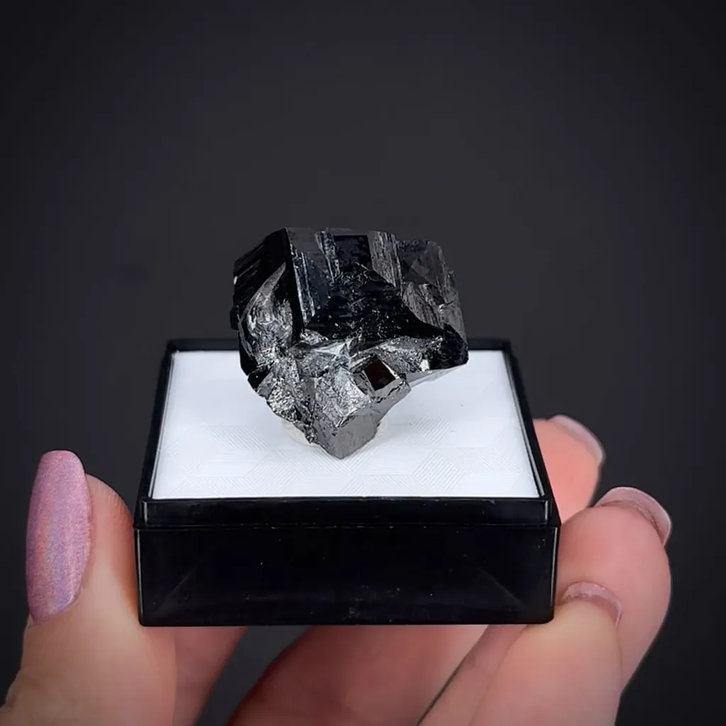 Magnetite - image 2