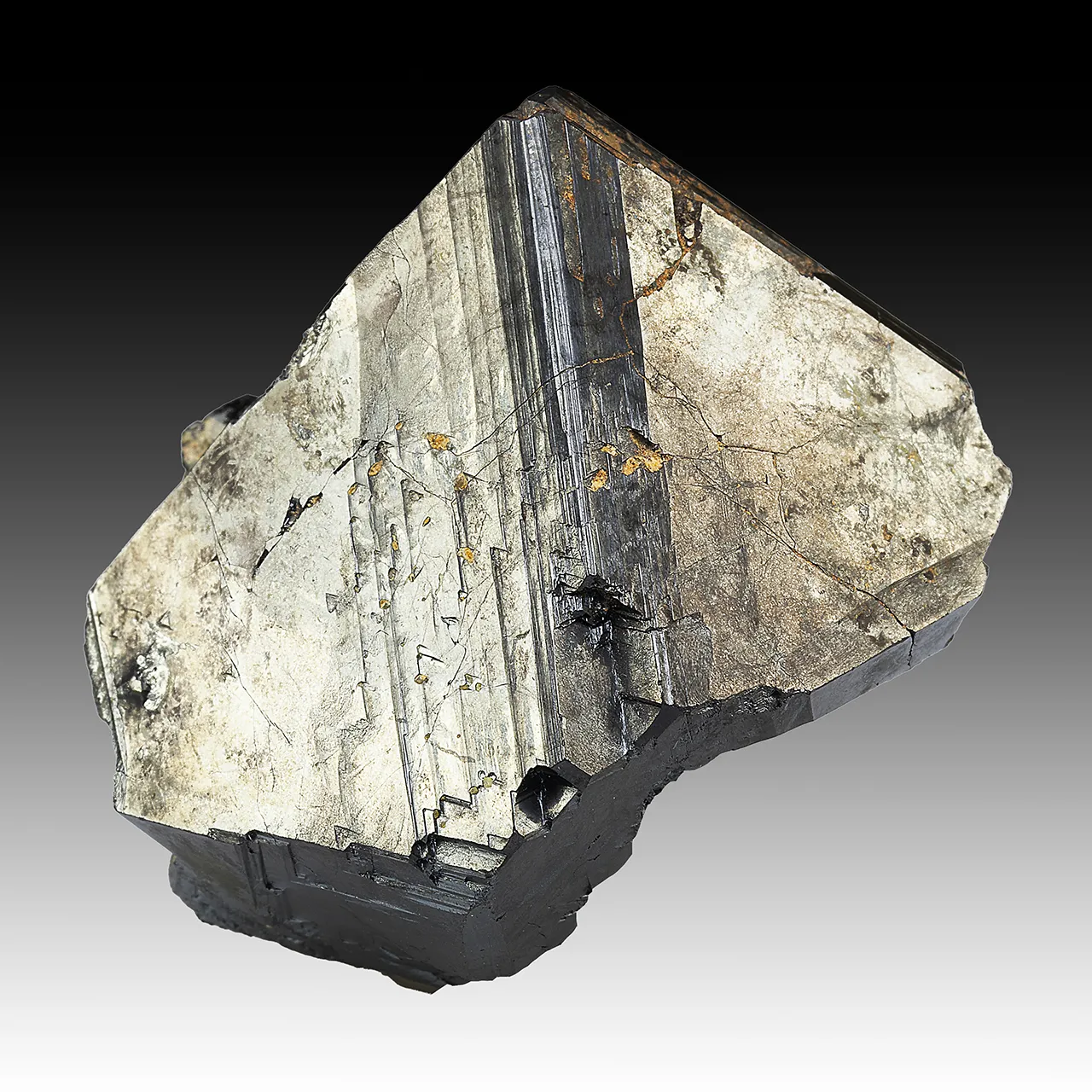 Magnetite - image 1