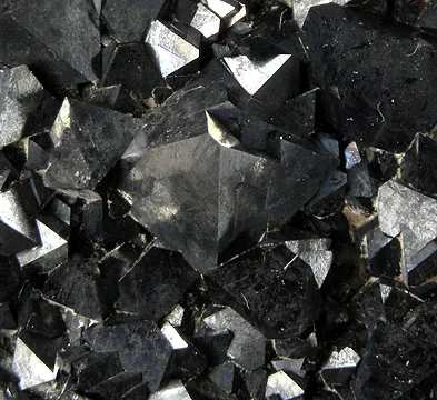 Magnetite - image 2