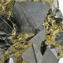 Magnetite in Chalcopyrite - image 1