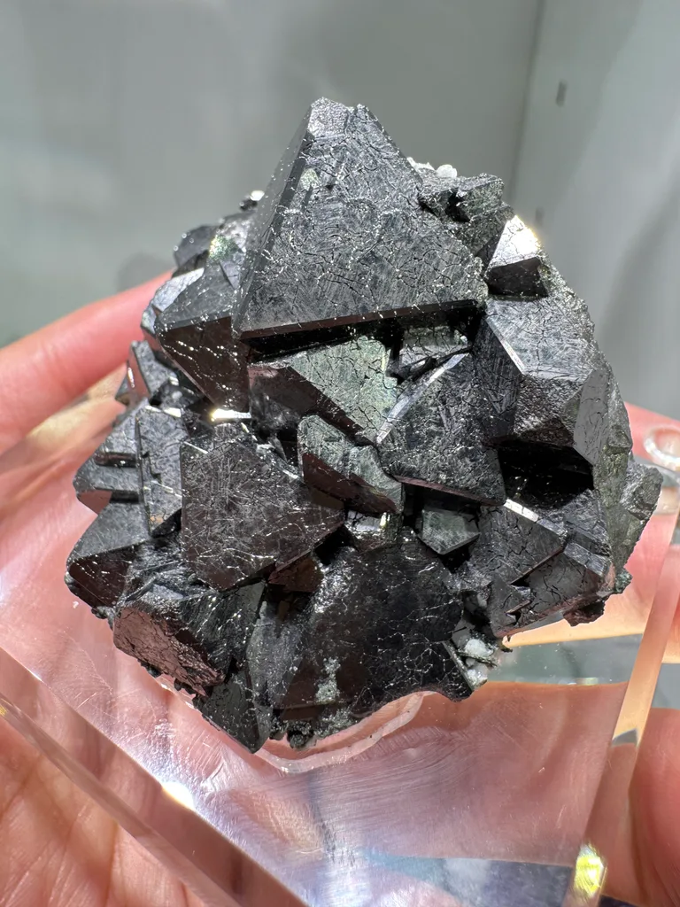 Magnetite - image 5