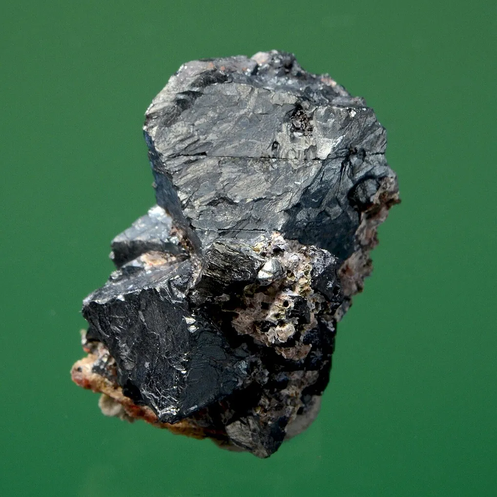 Magnetite with Biotite - image 4