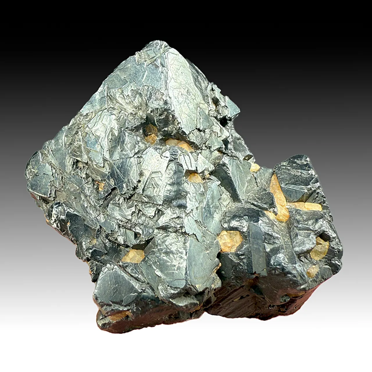 Magnetite with Fluorapatite (252) - image 1